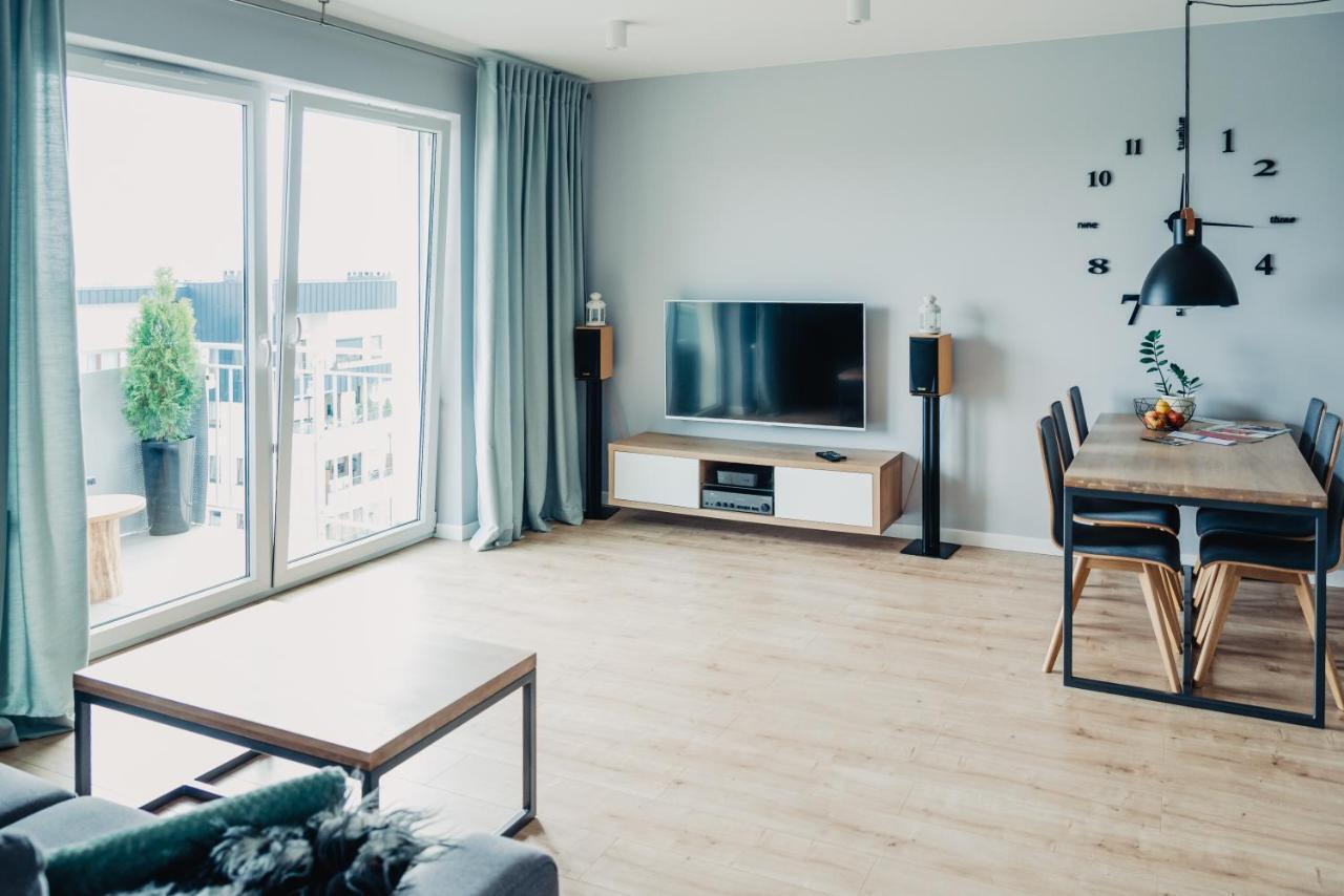 Silk Apartment - Netflix - Parking シュチェチン エクステリア 写真