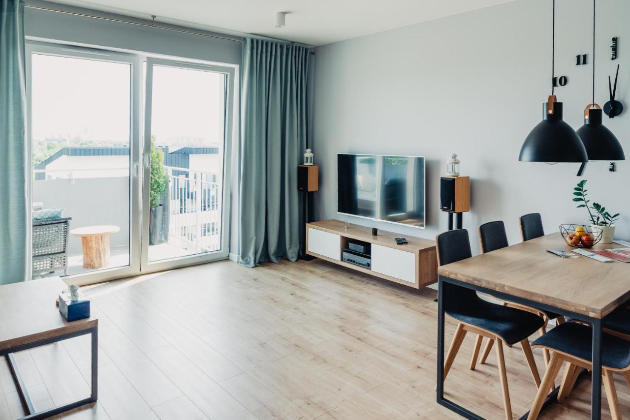 Silk Apartment - Netflix - Parking シュチェチン エクステリア 写真
